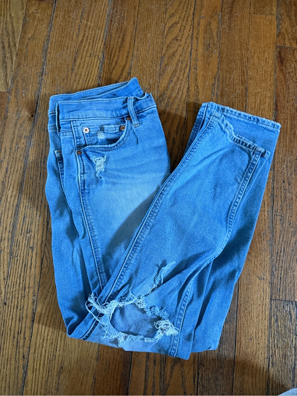 Gap Straight Ankle Jeans